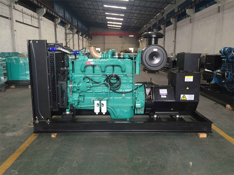 石景山如何判断一个电压表是否具有自动量程切换功能？