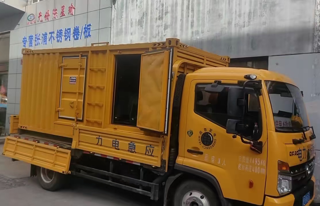 石景山柴油发电机组负载测试时应如何监控机组的运行状态？