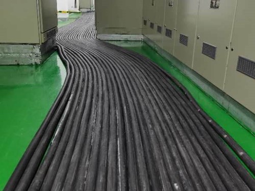 石景山如何根据理论计算公式计算温度对特定电压测量结果的影响？