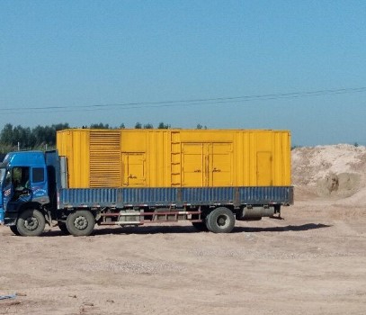 石景山海拔3000m以上地区的变压器外绝缘距离应如何确定？